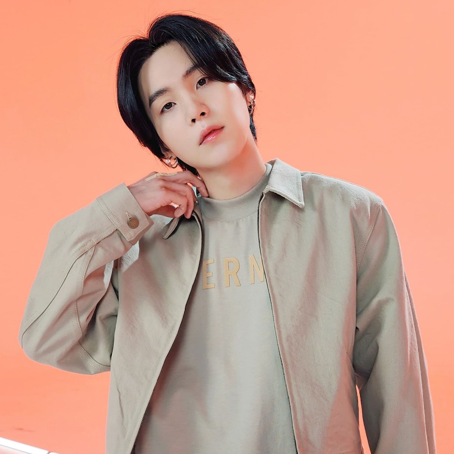 SUGA (防彈少年團)的最新照片