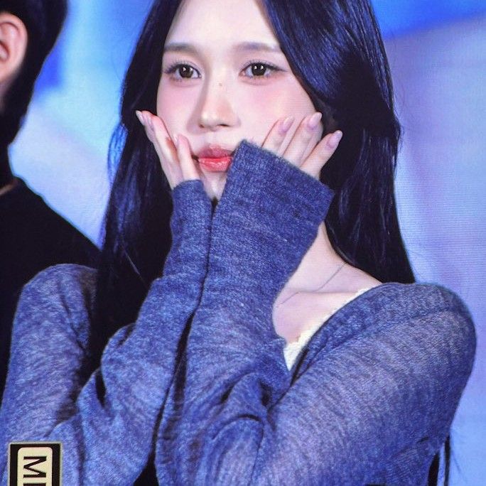 TWICEの最近の活動写真