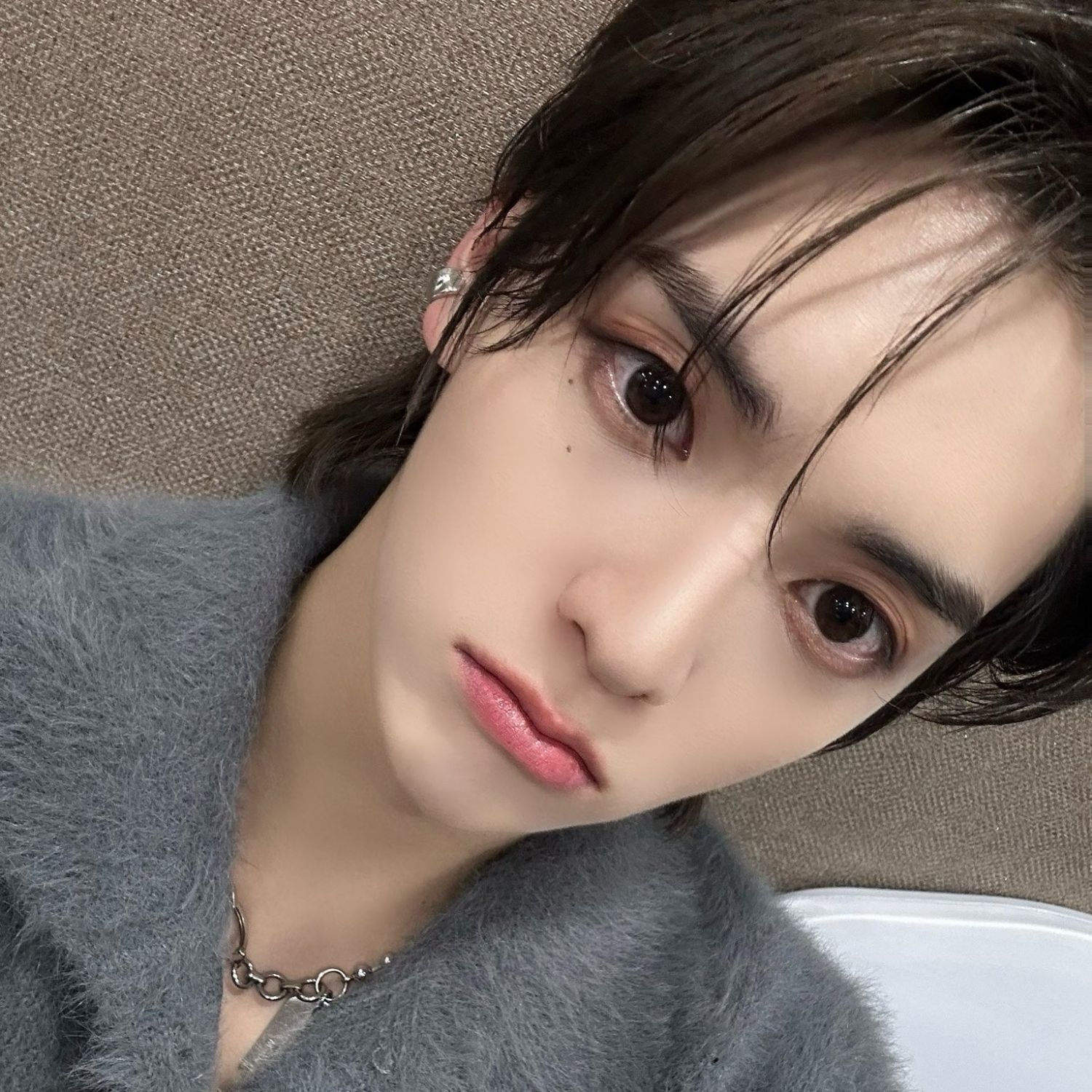 Behind-the-scenes cut of Sungyun (n.SSign)