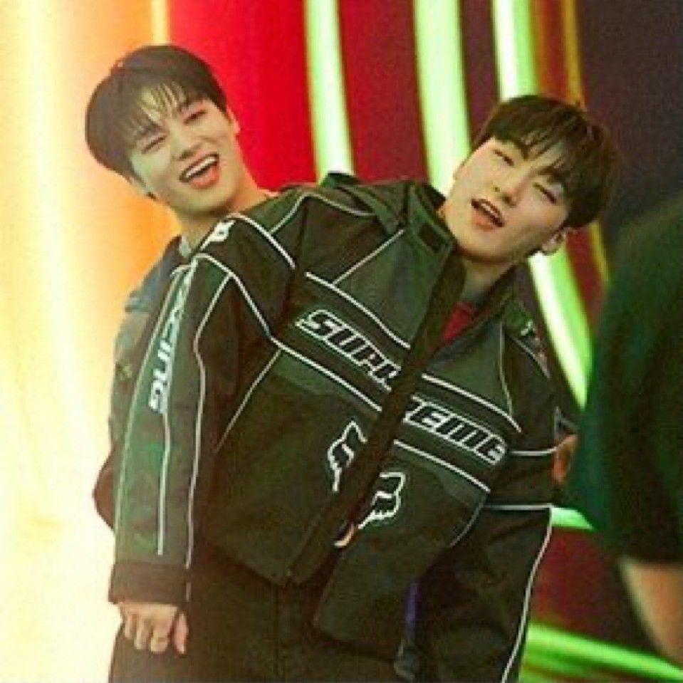 ATEEZ的幕后花絮