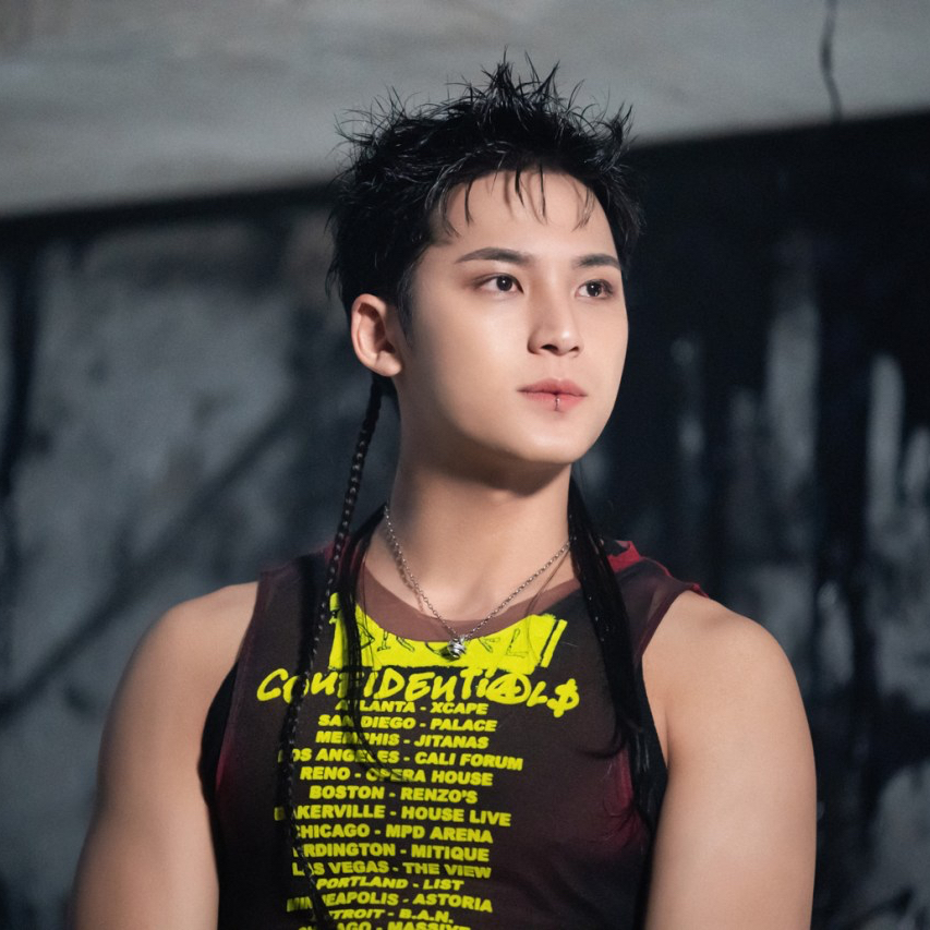 Recent activity shot of Mingyu (SEVENTEEN)