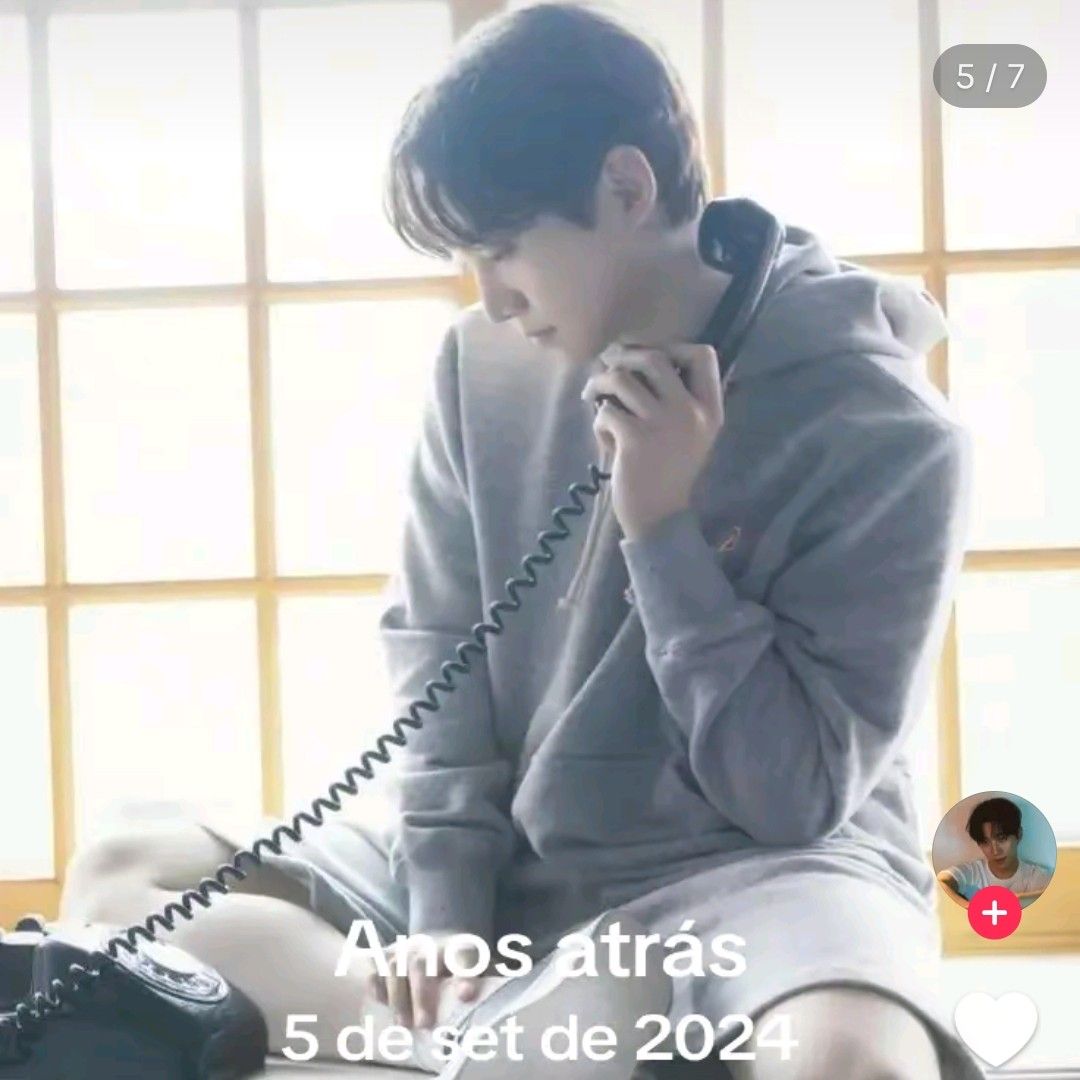 Latest photo of Junho (2PM)