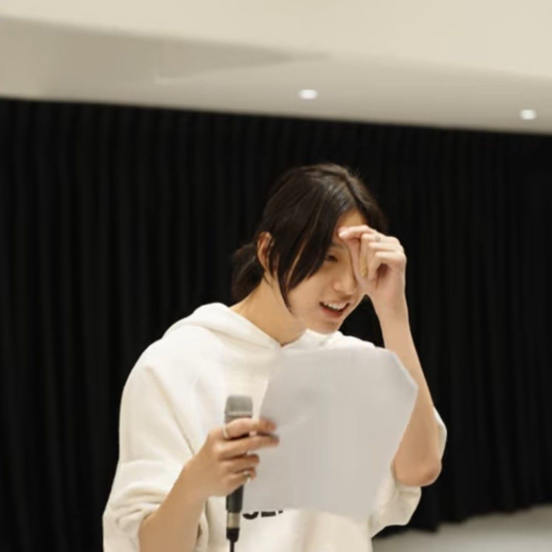 Recent activity shot of Nex (BUS)