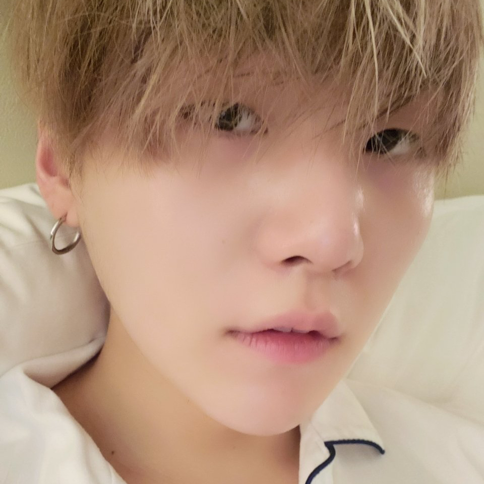 Momen yang diabadikan oleh penggemar SUGA (BTS)