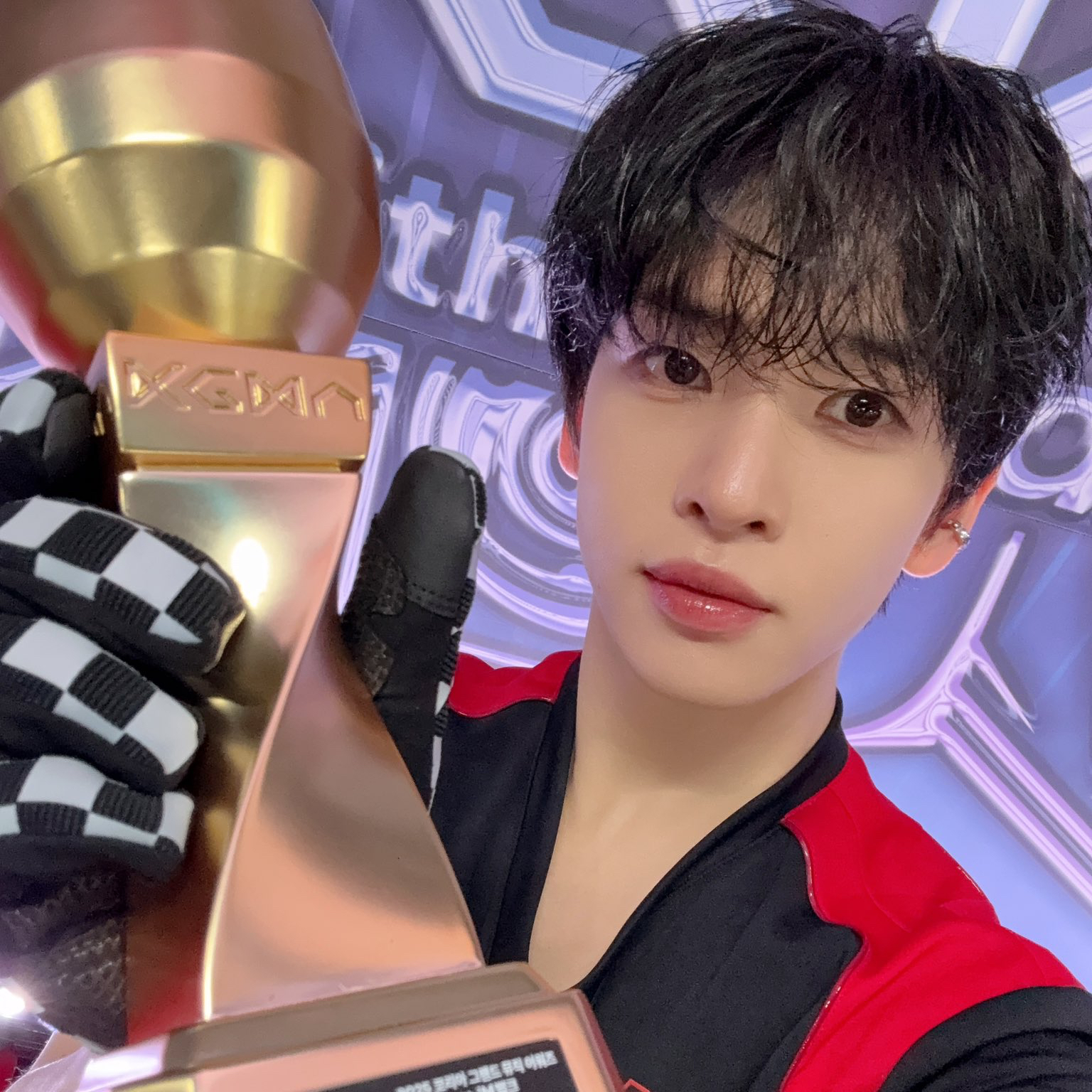 アレン (CRAVITY)の舞台裏ショット