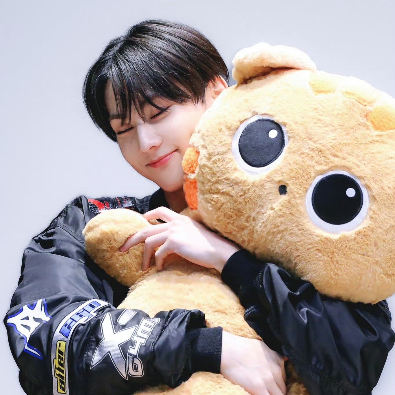 Behind-the-scenes cut of Jungwon (ENHYPEN)