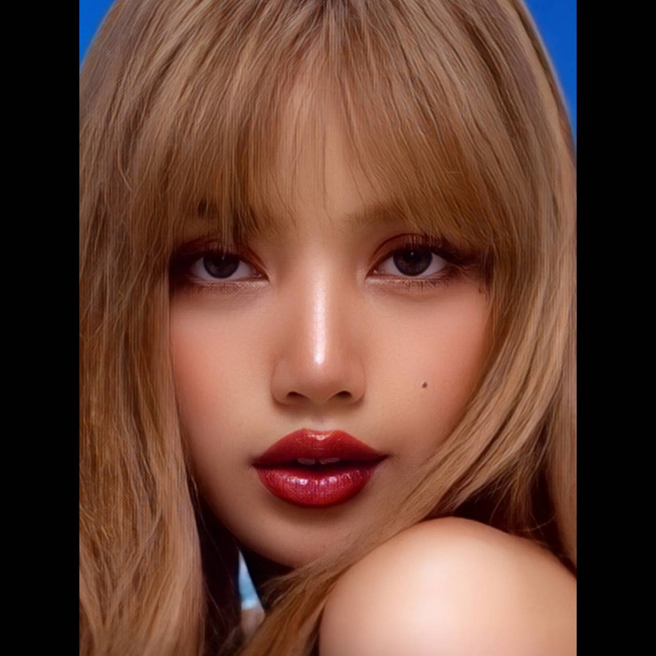 Momen yang diabadikan oleh penggemar Lisa (BLACKPINK)