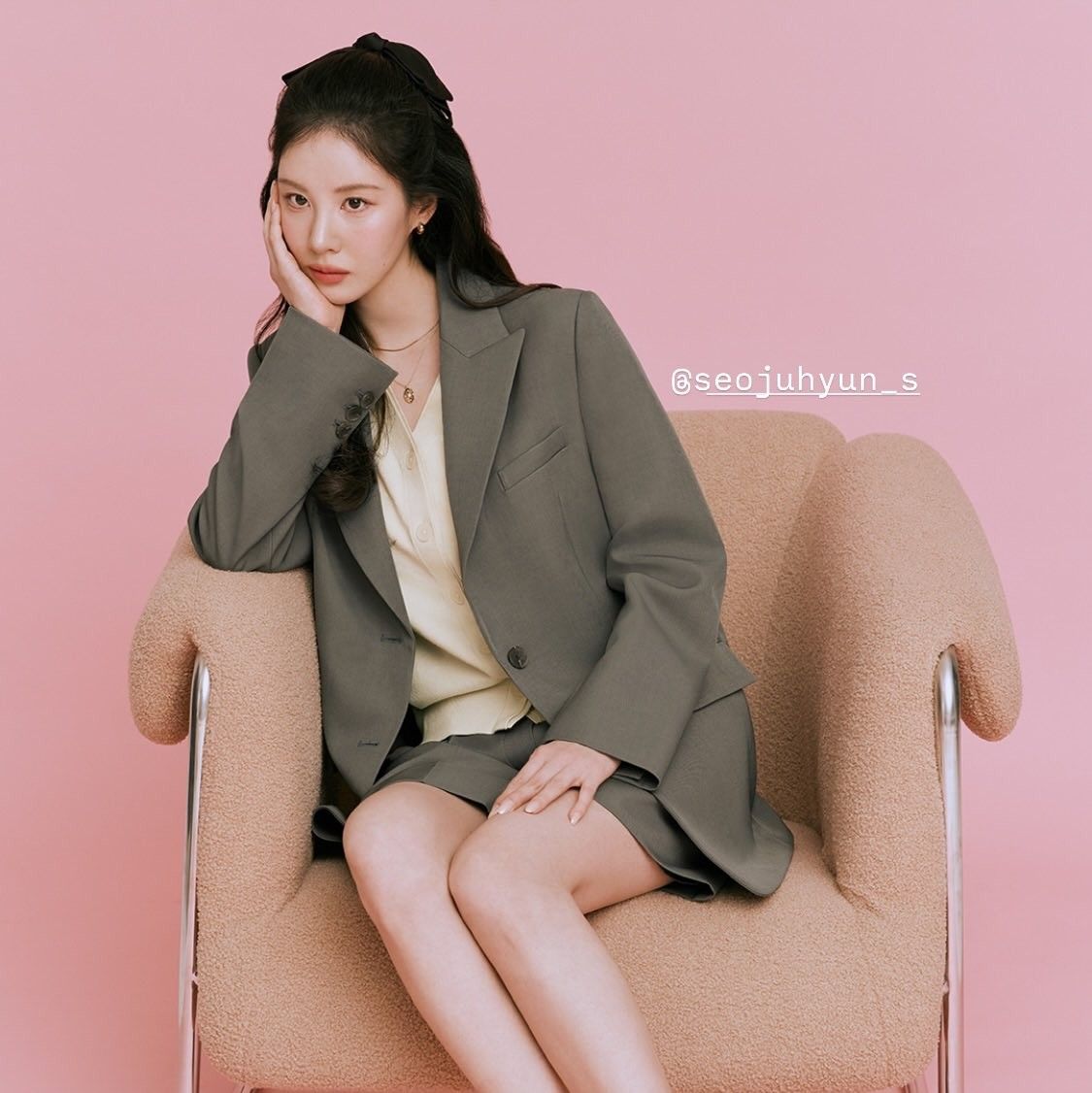 A moment captured by Seohyun (Girls' Generation)'s fan