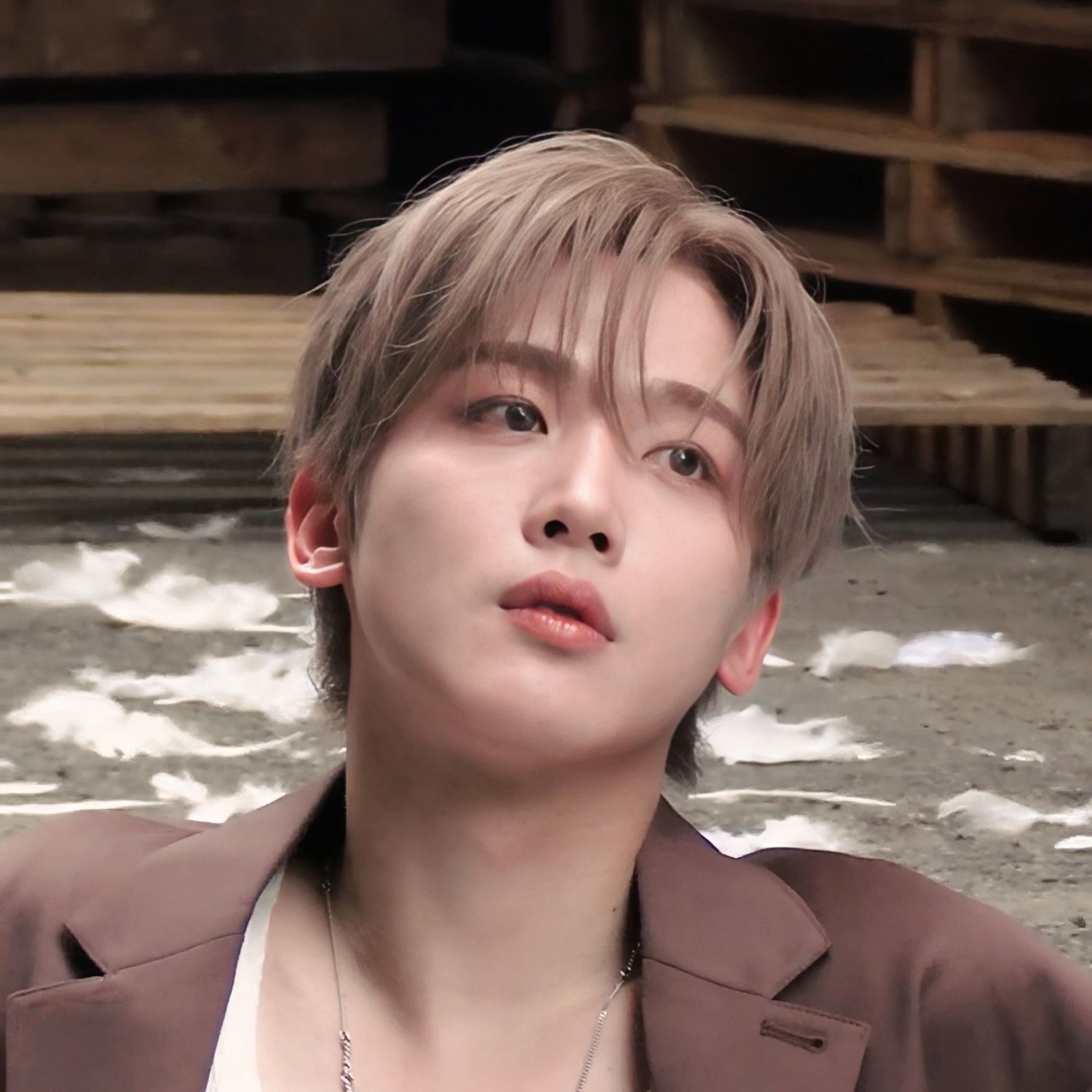 Behind-the-scenes cut of Kim Yohan (WEi)