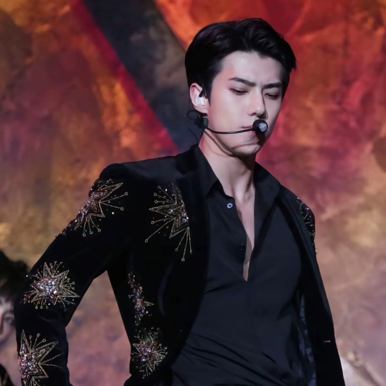 Recent activity shot of Sehun (EXO)