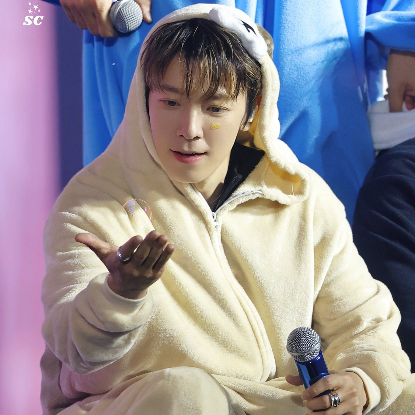 동해 (슈퍼주니어)의 비하인드 컷
