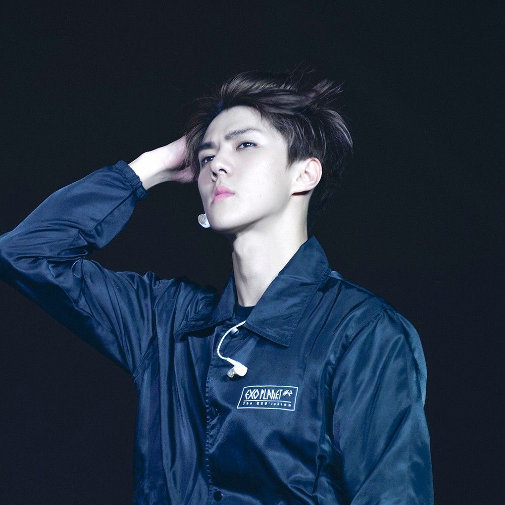 Momen yang diabadikan oleh penggemar Sehun (EXO)