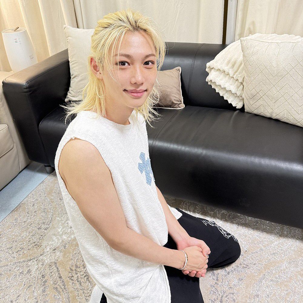 Behind-the-scenes cut of Stray Kids