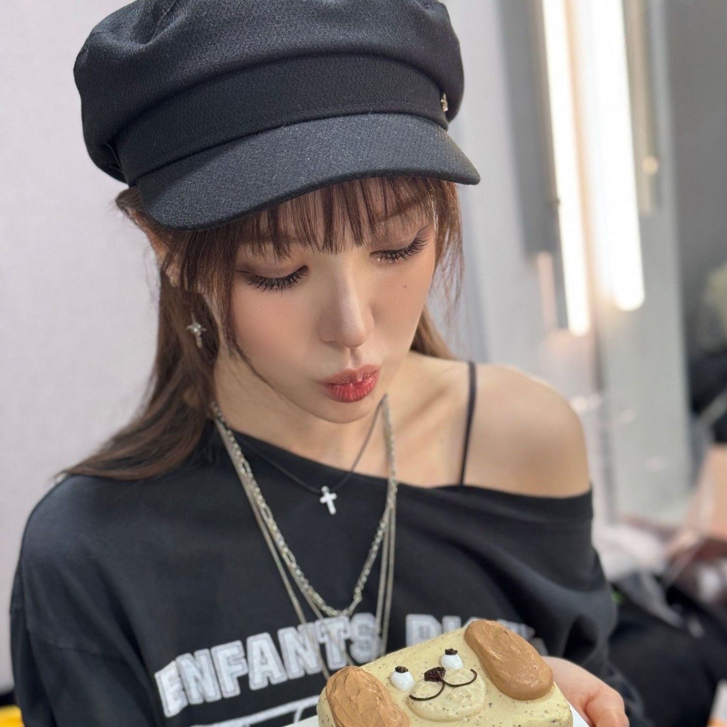 Recent activity shot of Wendy (Red Velvet)