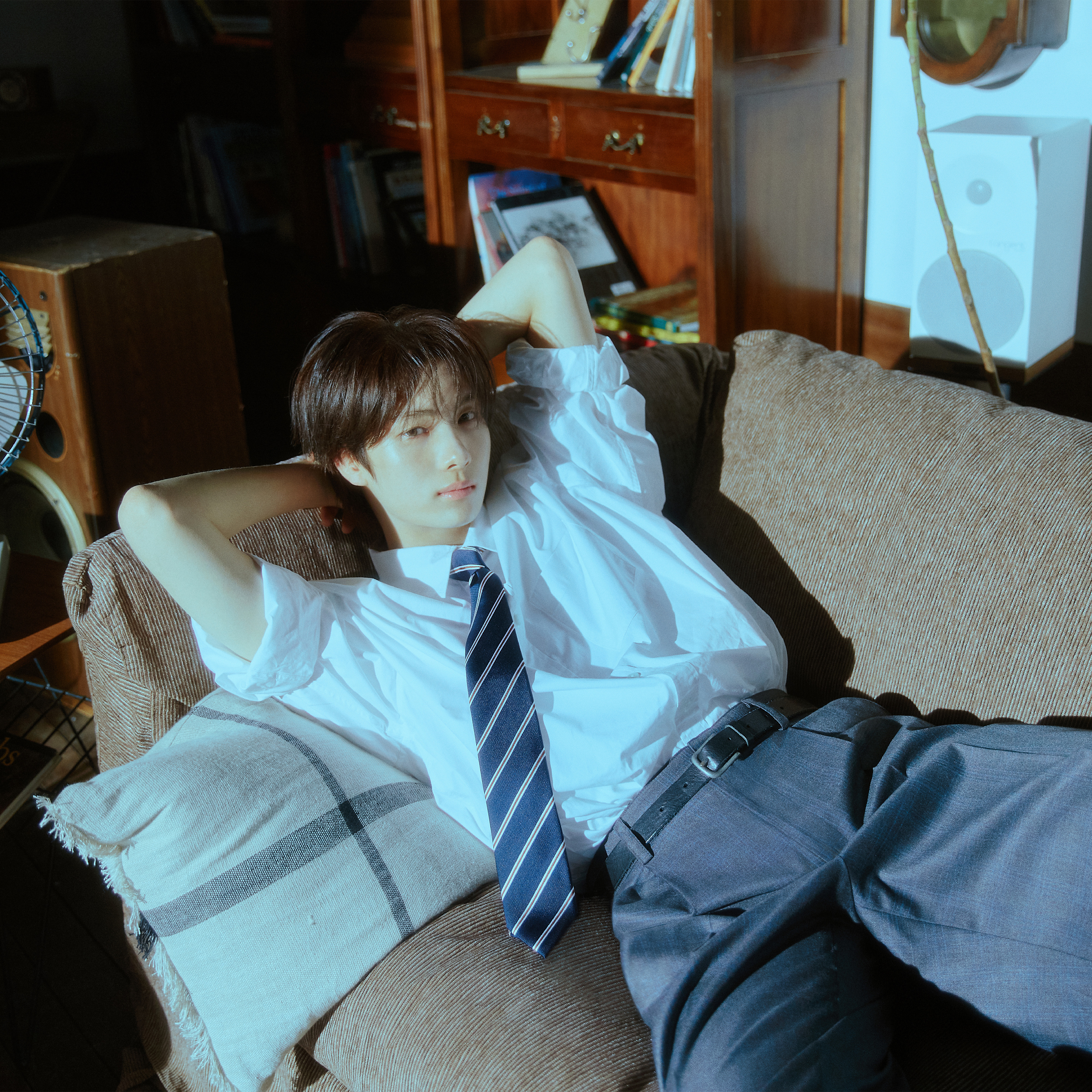 Behind-the-scenes cut of Youngjae (TWS)