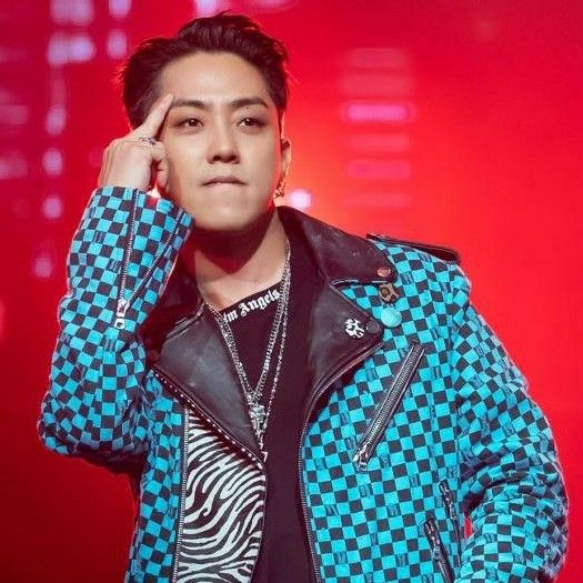 Latest photo of Eun Jiwon (SECHSKIES)