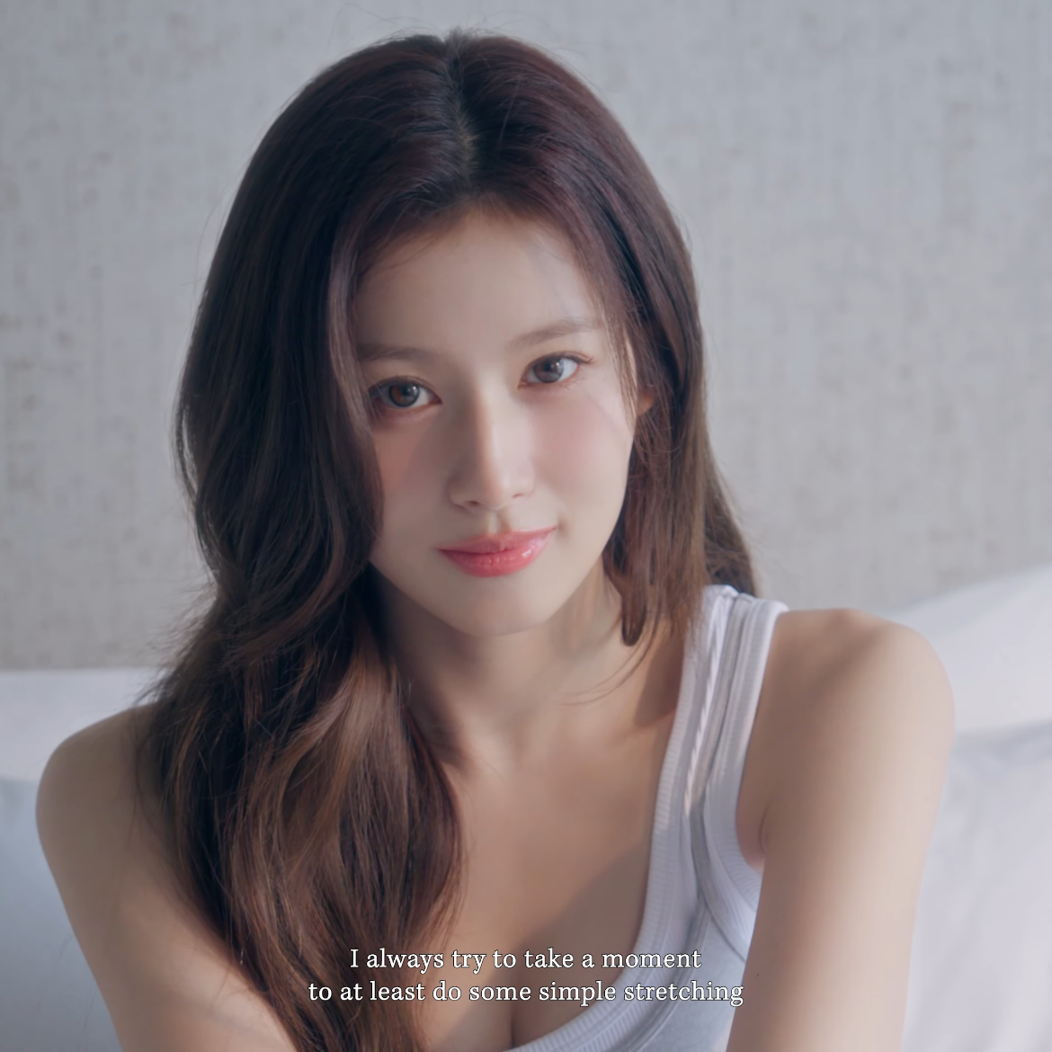 Behind-the-scenes cut of Sana (TWICE)