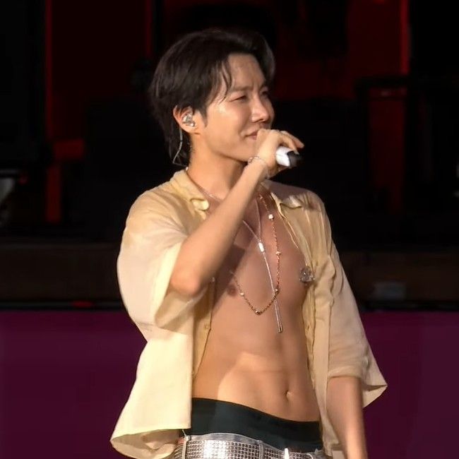 Behind-the-scenes cut of j-hope (BTS)