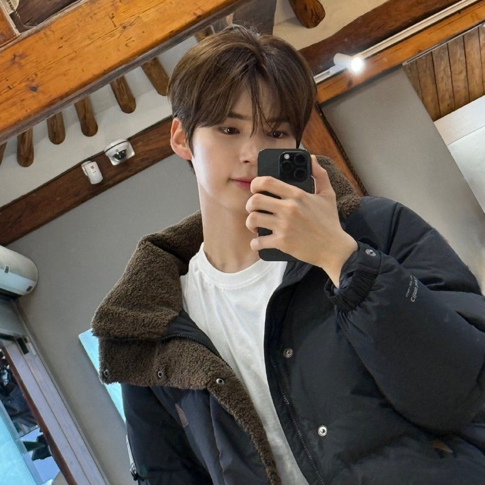 성한빈 (제로베이스원)의 비하인드 컷