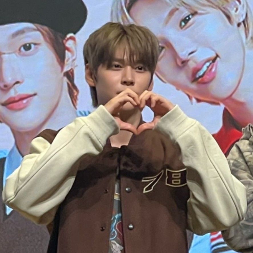 Latest photo of Eunseok (RIIZE)