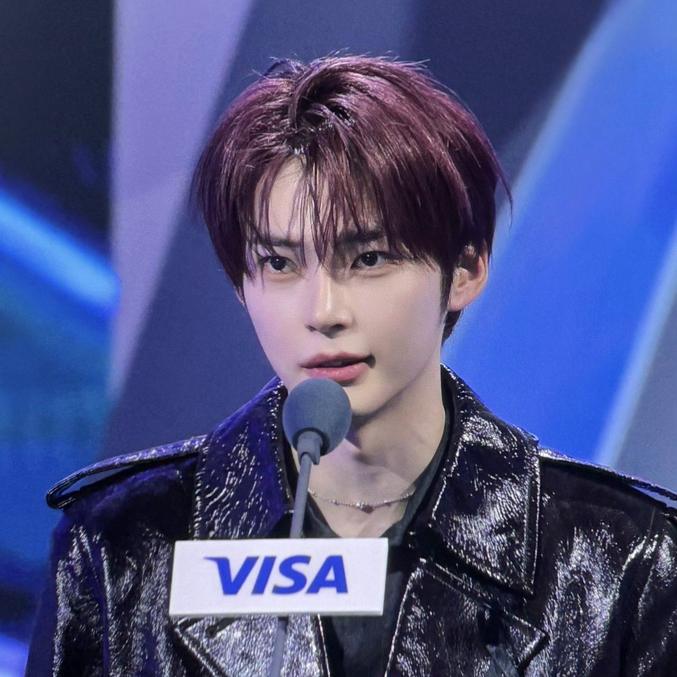 성한빈 (제로베이스원)의 최신 사진