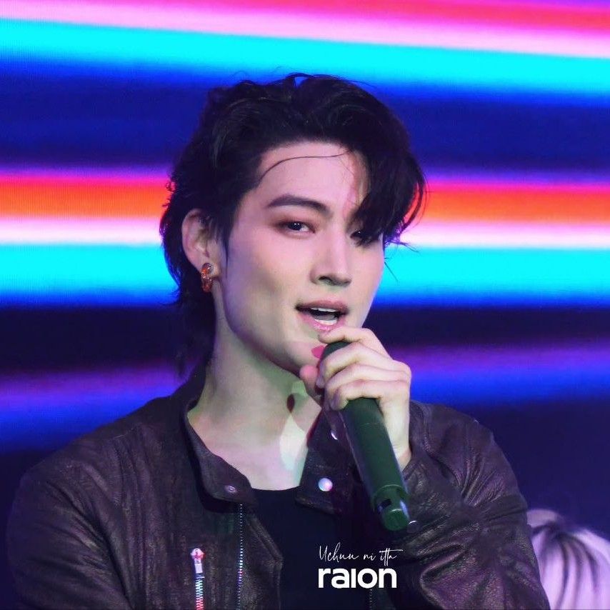 Behind-the-scenes cut of JAY B (GOT7)