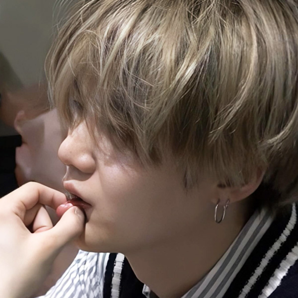 Behind-the-scenes cut of SUGA (BTS)