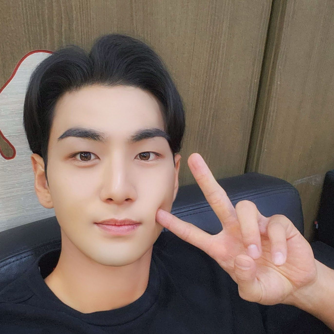 A moment captured by Baekho's fan