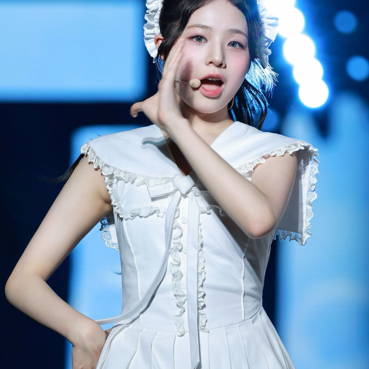 Behind-the-scenes cut of Seowon (UNIS)