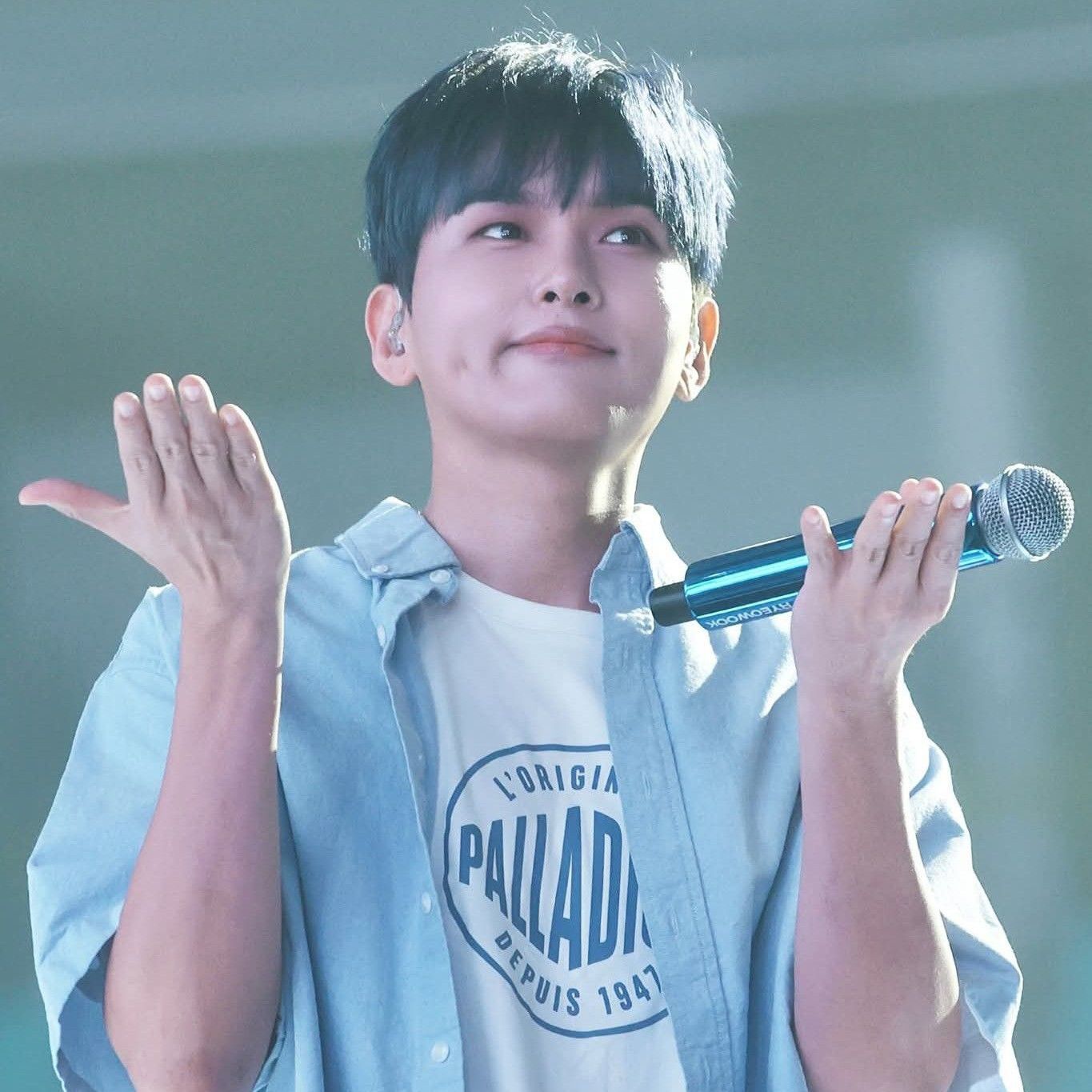 A moment captured by Ryeowook (Super Junior)'s fan