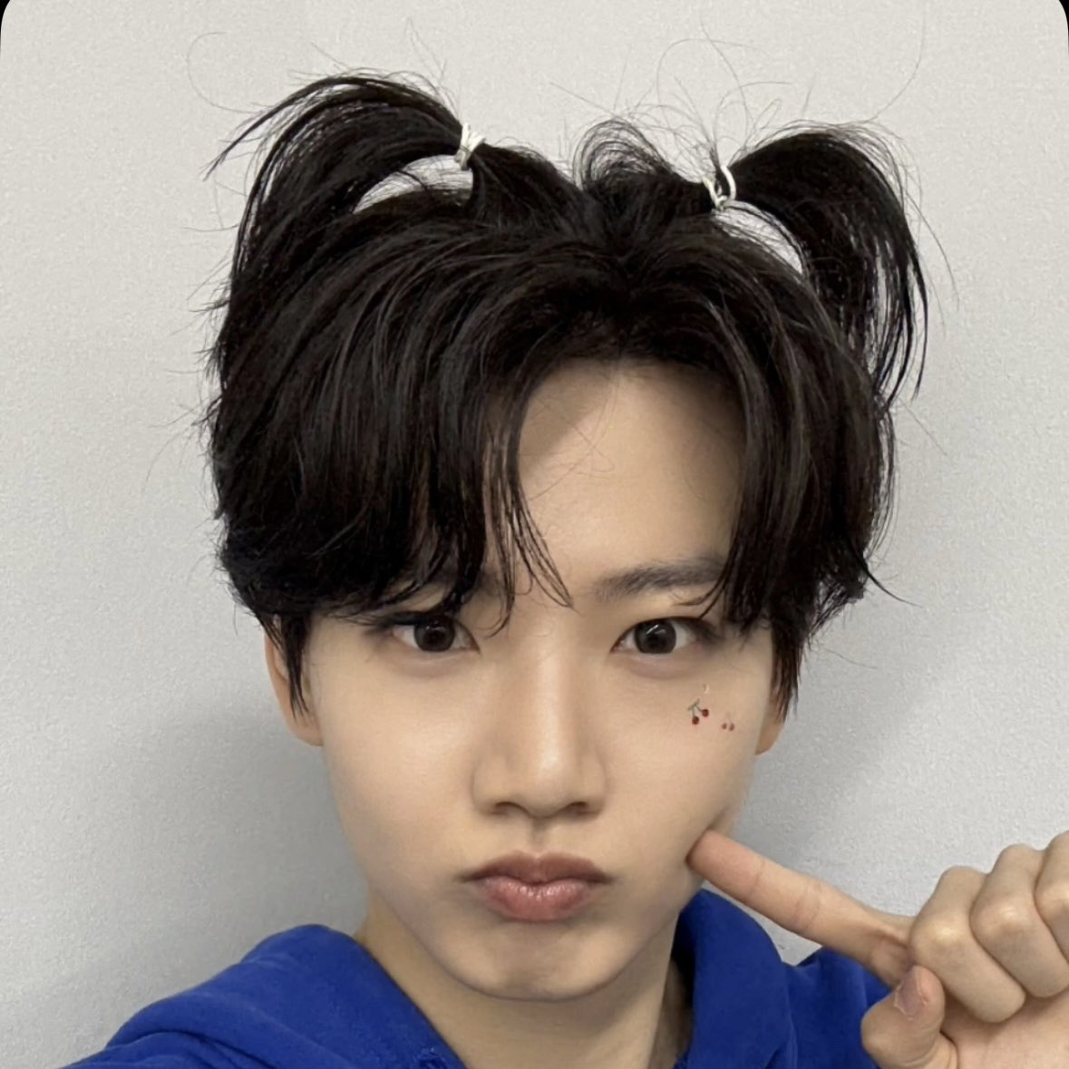 Behind-the-scenes cut of Junkyu (TREASURE)