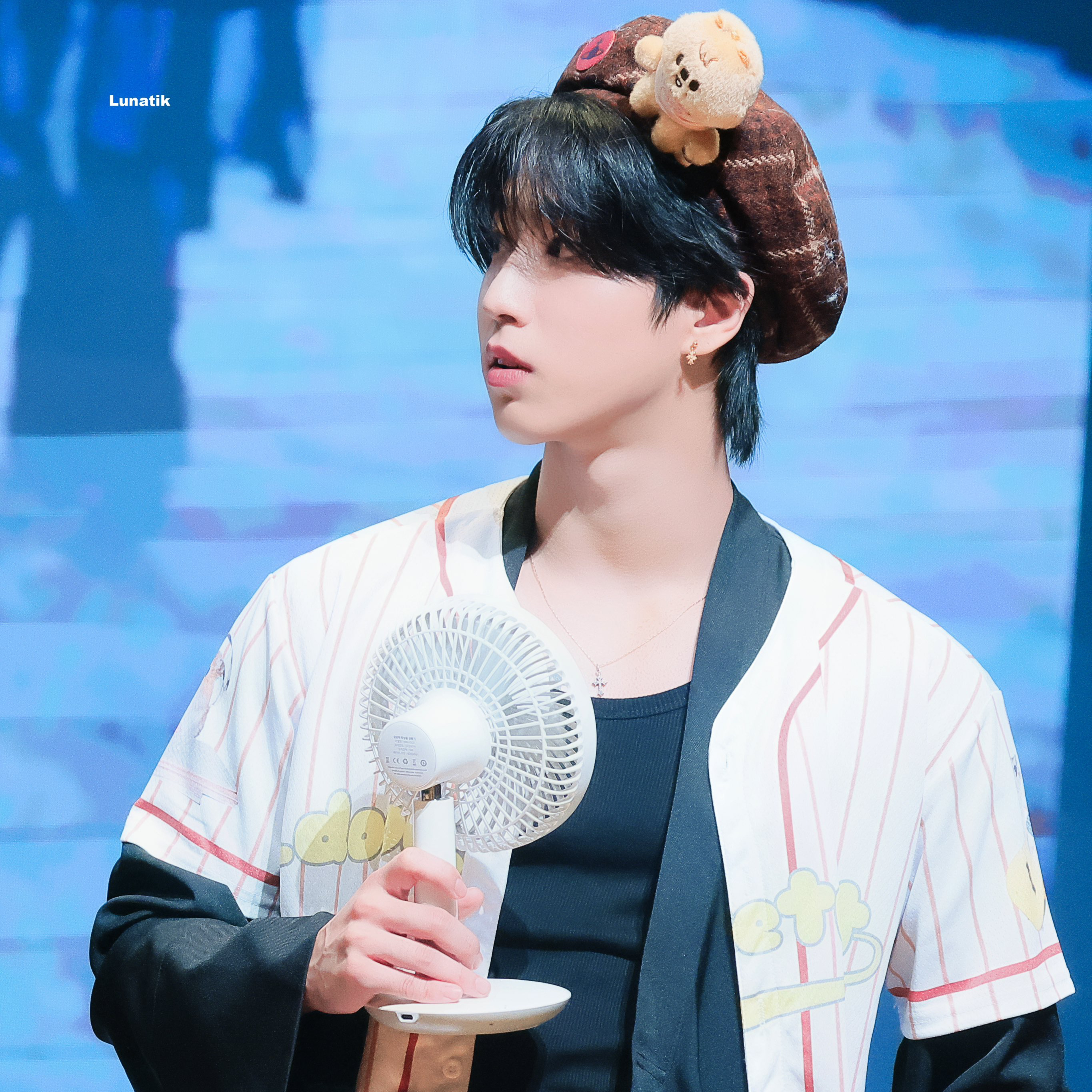 Behind-the-scenes cut of HAN (Stray Kids)