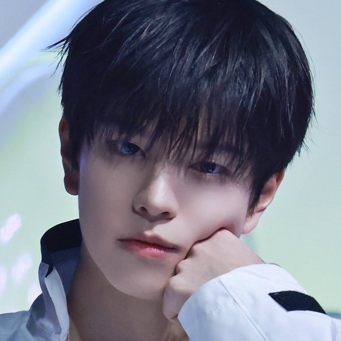 A moment captured by Seungmin (Stray Kids)'s fan