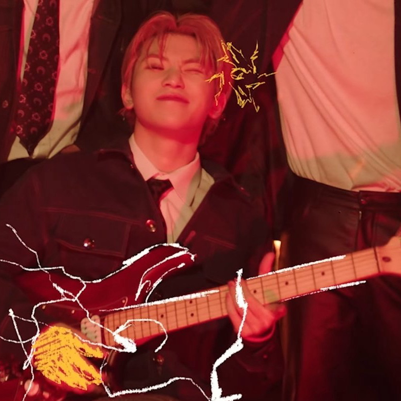 Woozi (SEVENTEEN)的最新活動照片