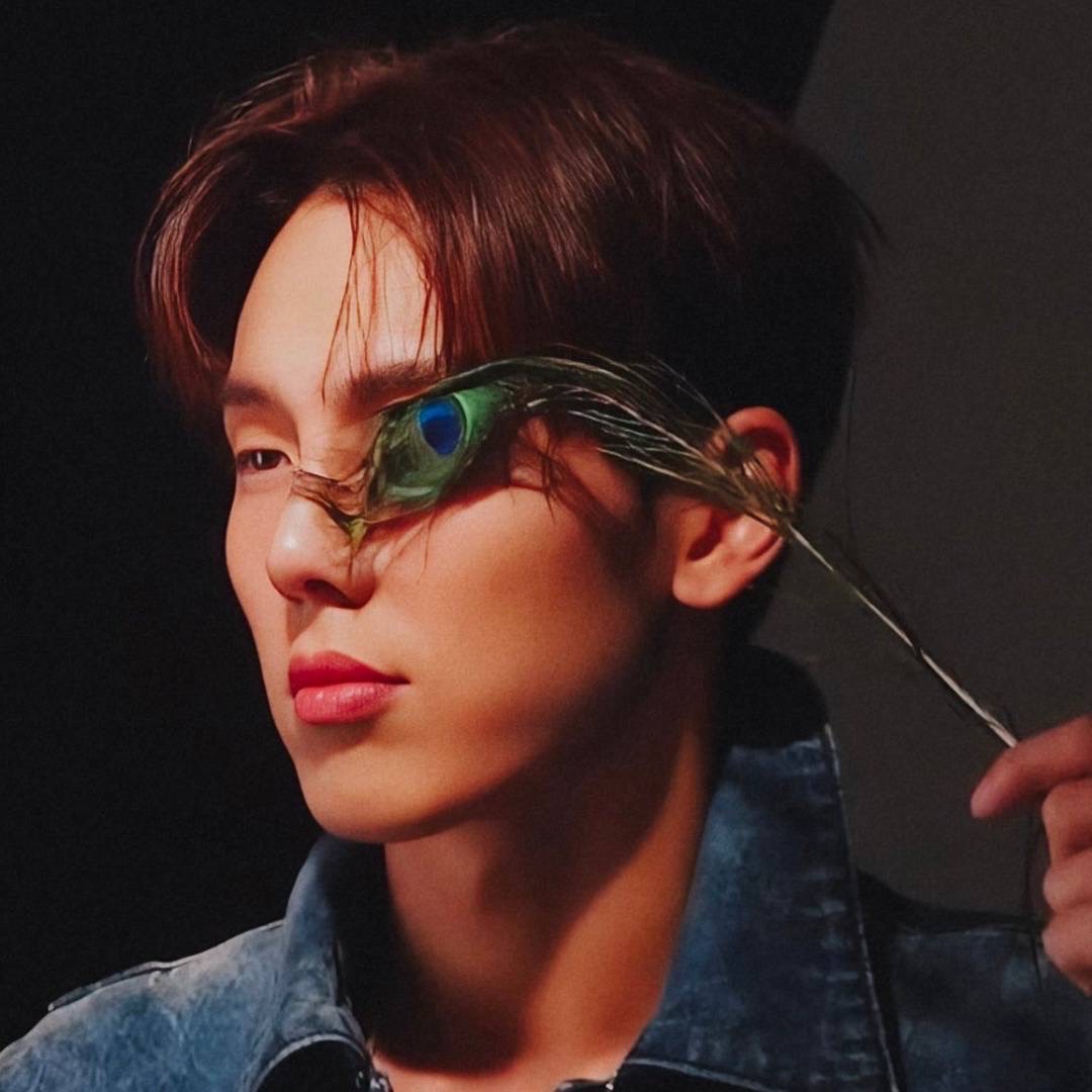 A moment captured by Shownu (MONSTA X)'s fan