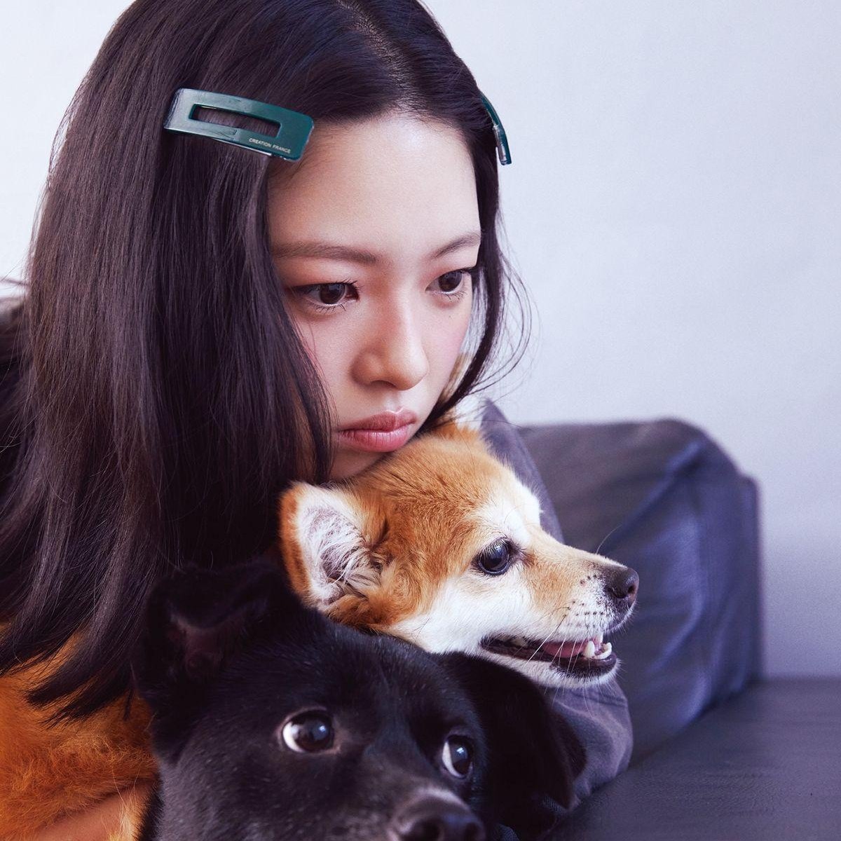 Latest photo of Jeongyeon (TWICE)