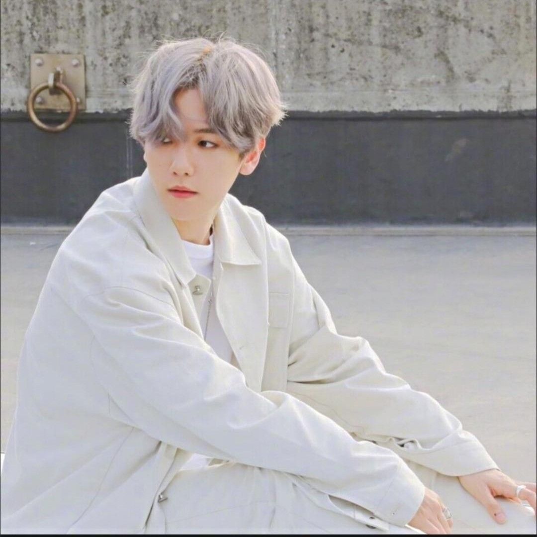 伯賢 (EXO)的最新照片