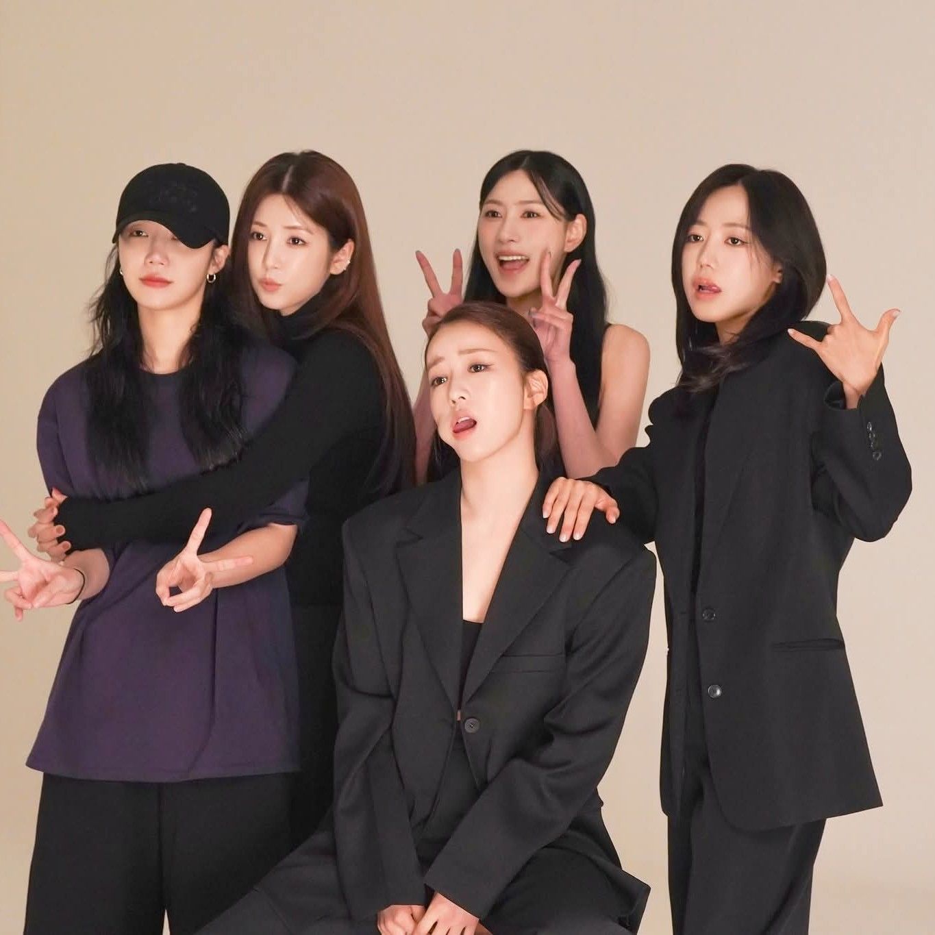 パク・チョロン (Apink)の最新写真