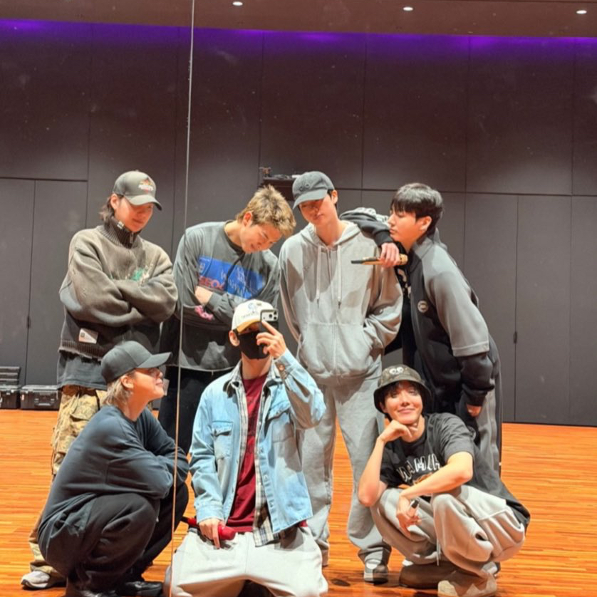 방탄소년단의 최신 사진