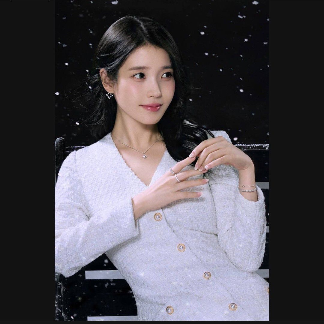 Latest photo of IU