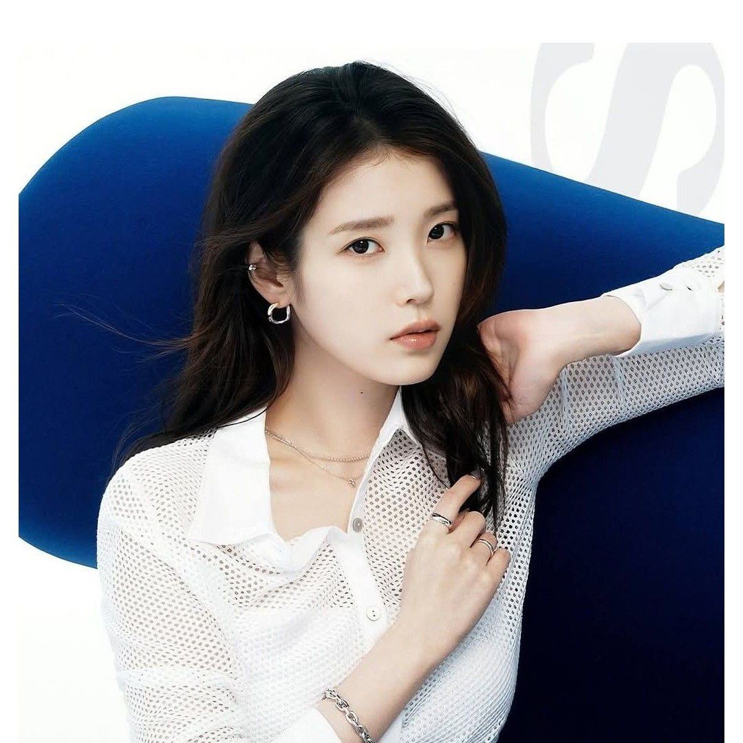 Recent activity shot of IU