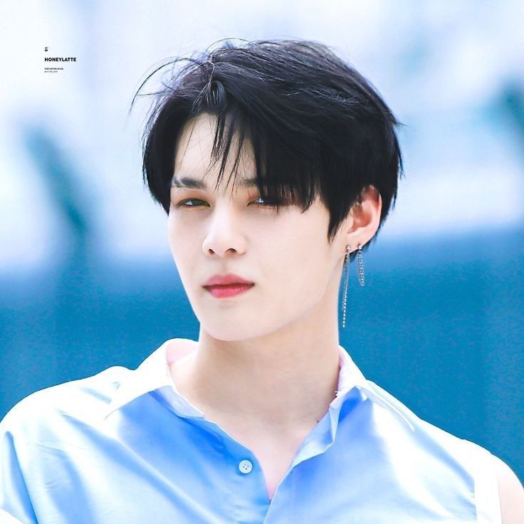 A moment captured by VICTON's fan