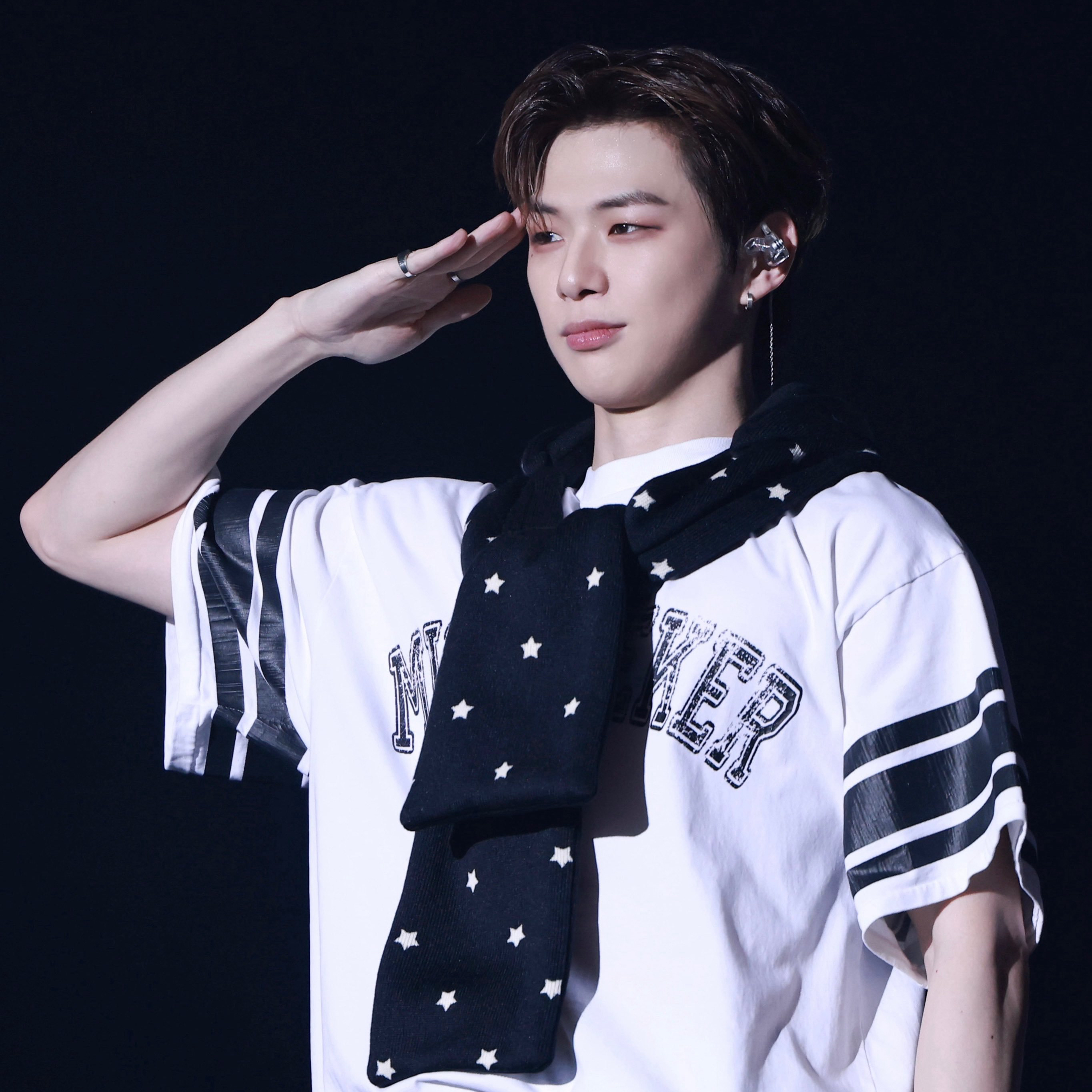 姜丹尼爾的最新照片