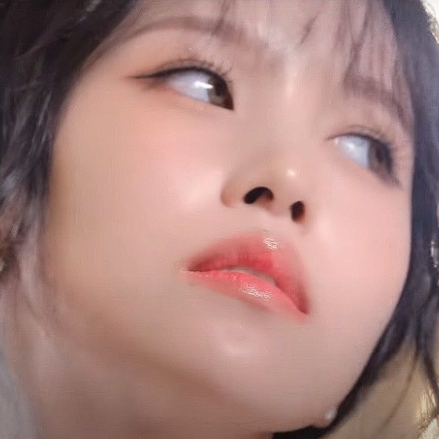 미나 (TWICE)의 최신 사진