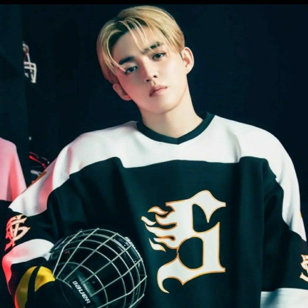 A moment captured by S.Coups (SEVENTEEN)'s fan