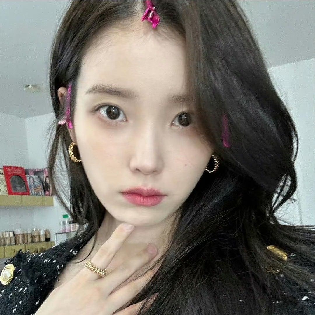 Recent activity shot of IU