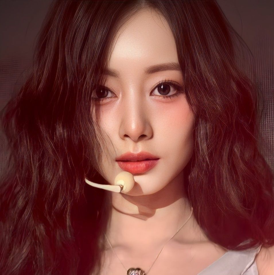 쯔위 (TWICE) 최근 활동샷