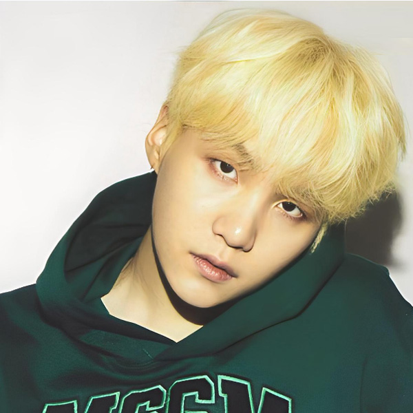 슈가 (방탄소년단) 최근 활동샷