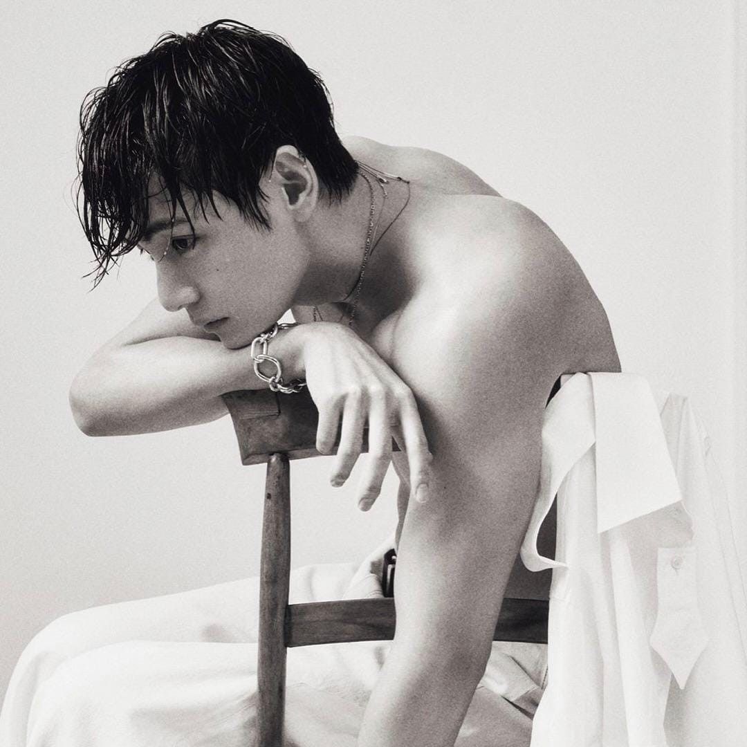 Foto terbaru V (BTS)