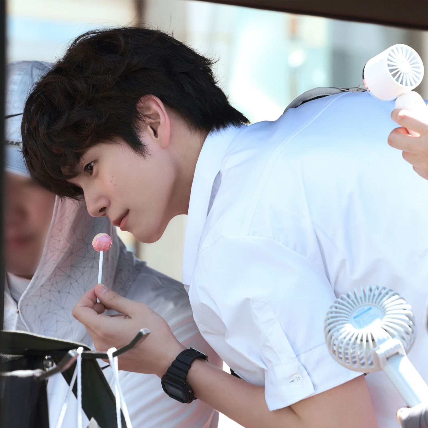 옹성우의 비하인드 컷